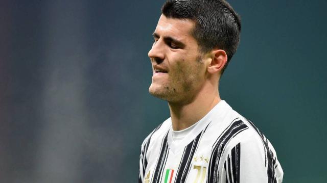 华体会hth在哪里注册-变阵失败艰难拿到平局 C罗低迷状态致皮尔洛死刑？